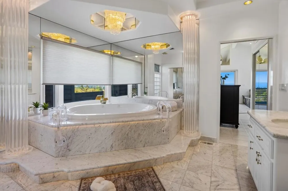 902 Laurent Street Santa Cruz, CA 95060