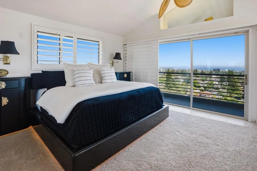 902 Laurent Street Santa Cruz, CA 95060