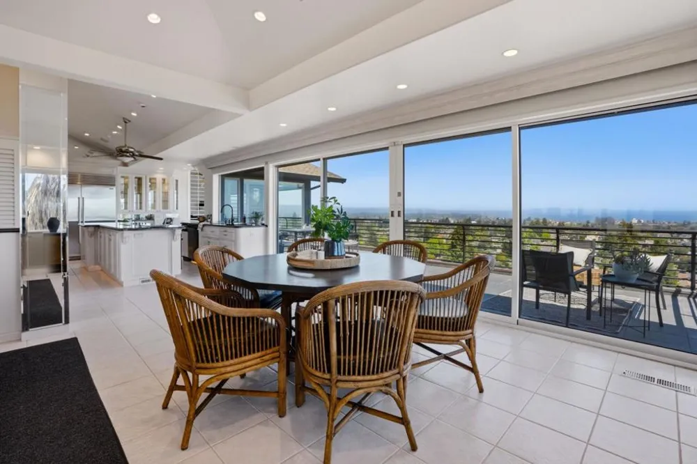902 Laurent Street Santa Cruz, CA 95060