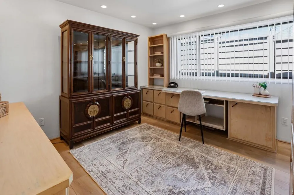 902 Laurent Street Santa Cruz, CA 95060