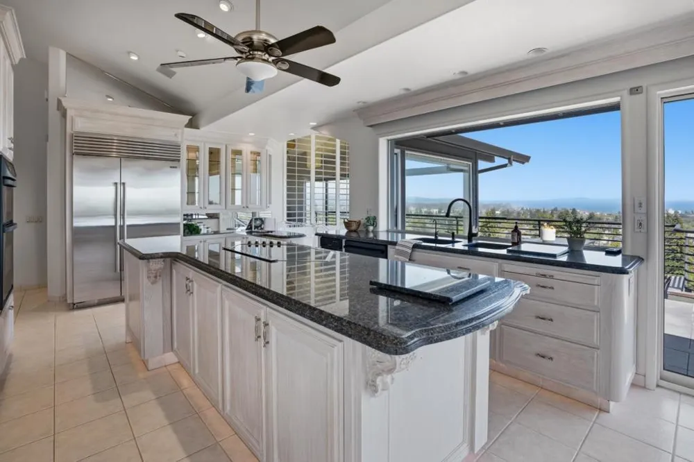 902 Laurent Street Santa Cruz, CA 95060