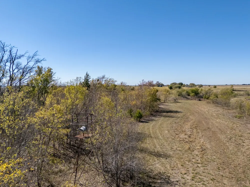 1150 County Road 432 Taylor, TX 76574