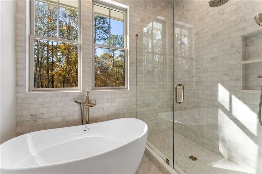 11825 Serenbe Lane Chattahoochee Hills, GA 30268