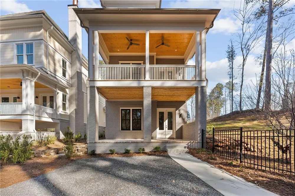 11825 Serenbe Lane Chattahoochee Hills, GA 30268