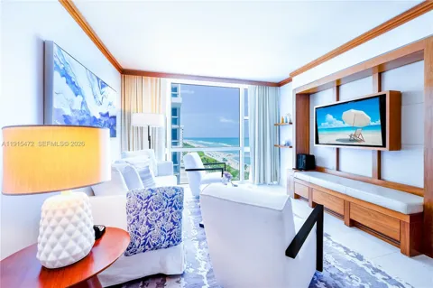 6801 Collins Ave #1002