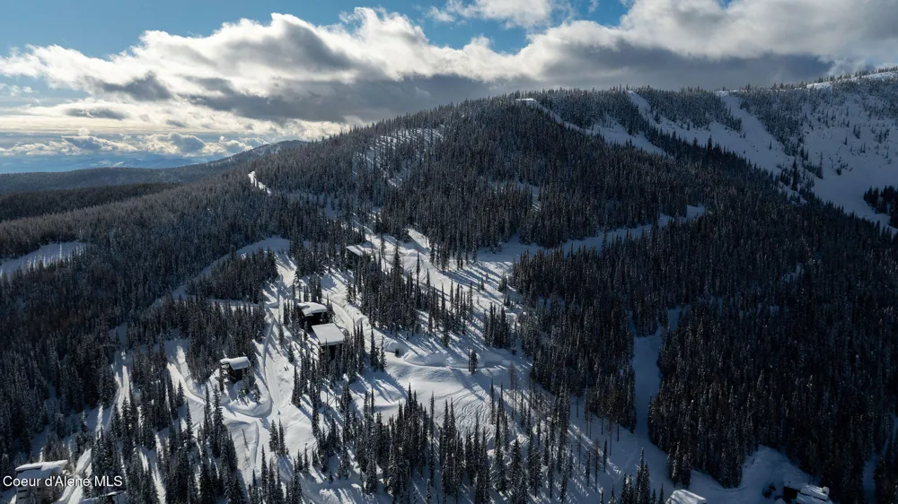 NNA Spires Pass Sandpoint, ID 83864