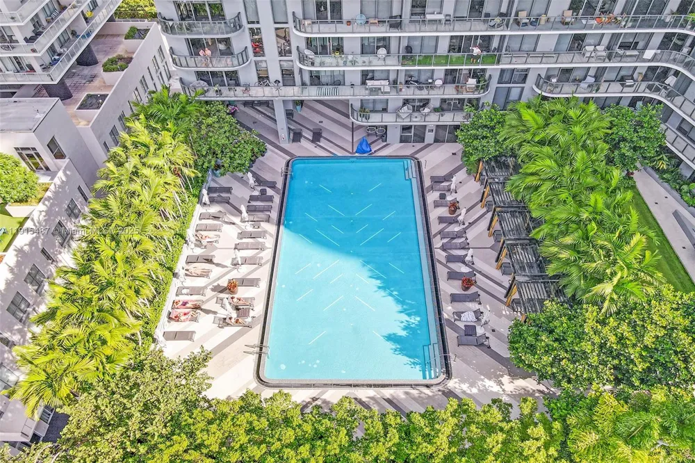 121 NE 34th St #1705 Miami, FL 33137