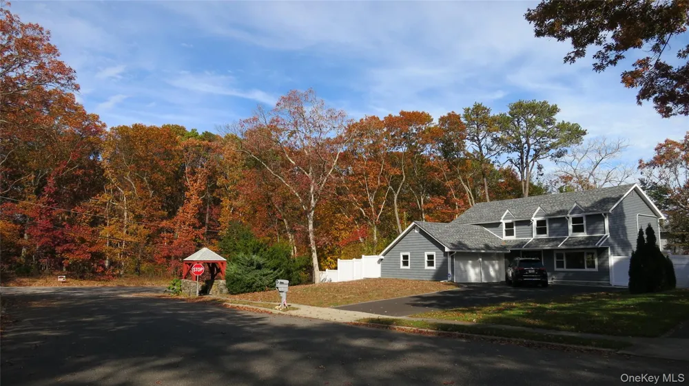 1 Eliot Drive Lake Grove, NY 11755