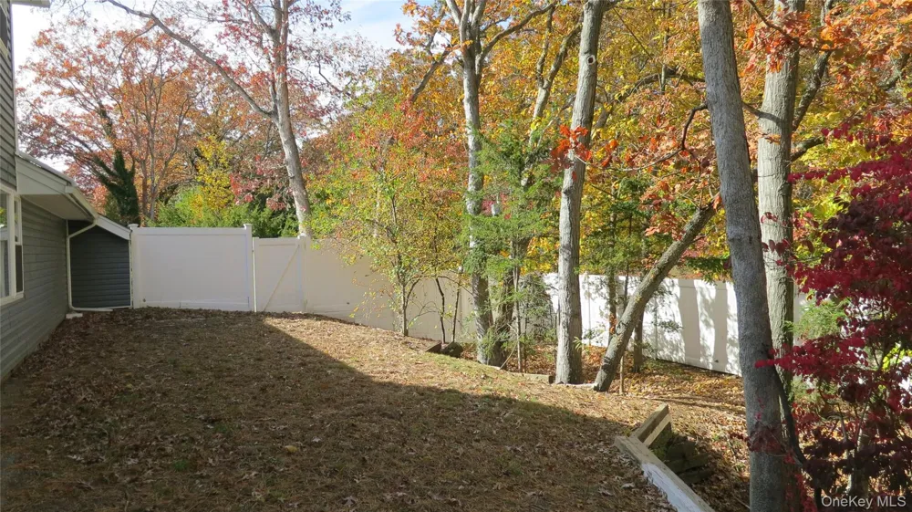 1 Eliot Drive Lake Grove, NY 11755