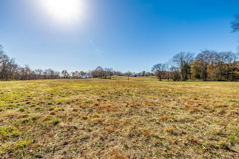 0 East Dana Kepley Westmoreland, TN 37186