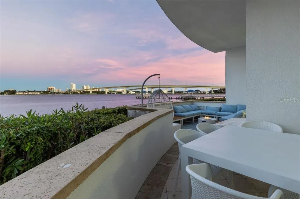 231 RIVERSIDE DRIVE #102 Holly Hill, FL 32117