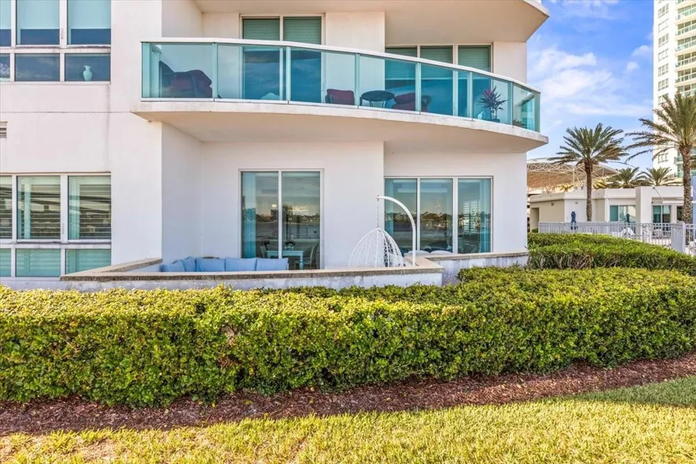231 RIVERSIDE DRIVE #102 Holly Hill, FL 32117