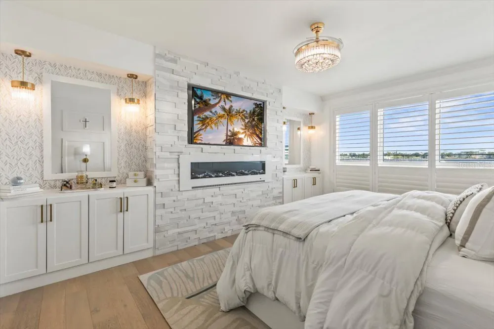 231 RIVERSIDE DRIVE #102 Holly Hill, FL 32117