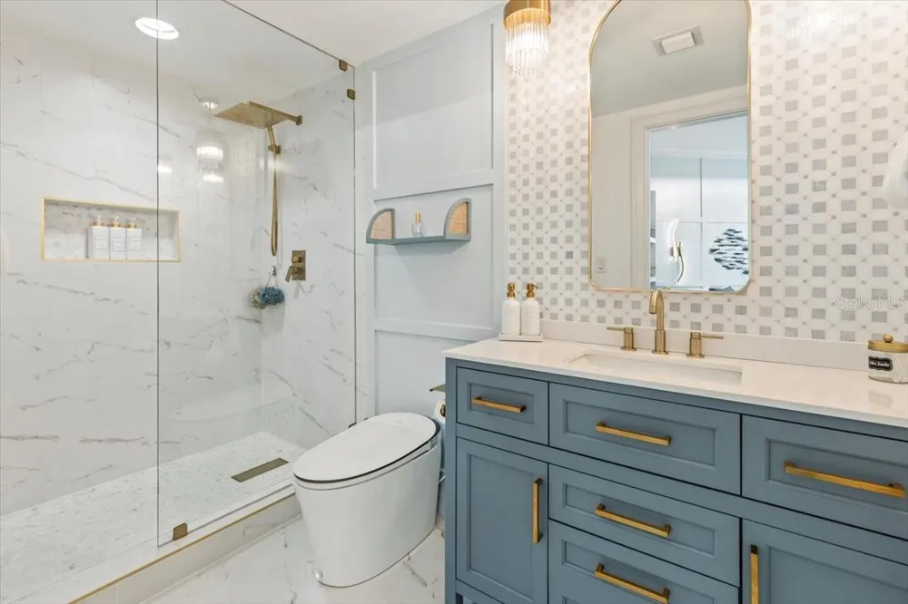 231 RIVERSIDE DRIVE #102 Holly Hill, FL 32117