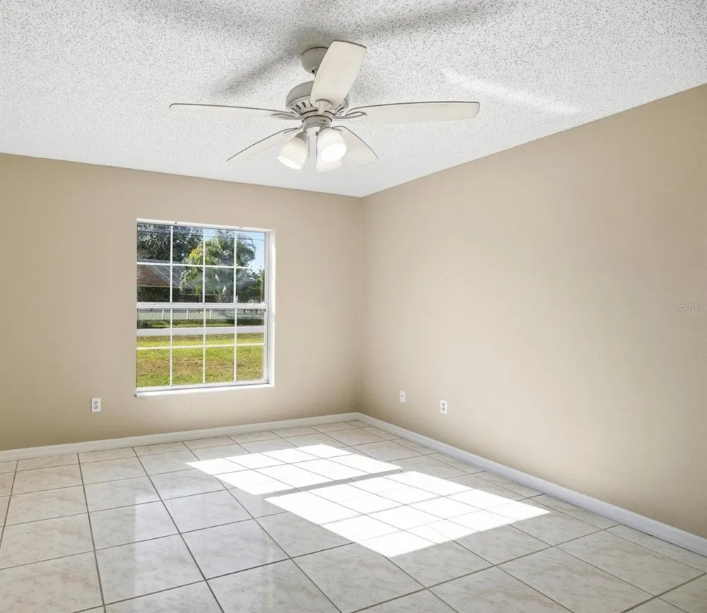 106 LA MANCHA DRIVE Palm Coast, FL 32137