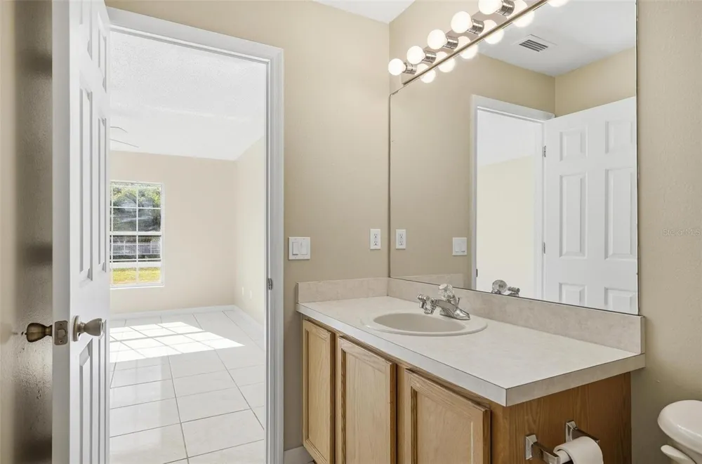 106 LA MANCHA DRIVE Palm Coast, FL 32137