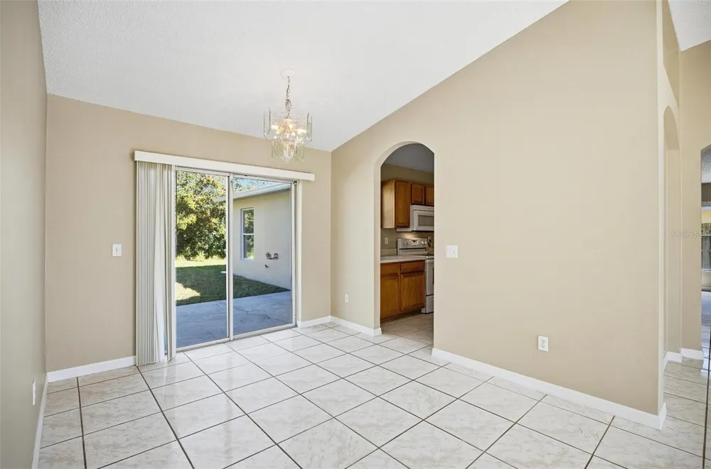 106 LA MANCHA DRIVE Palm Coast, FL 32137