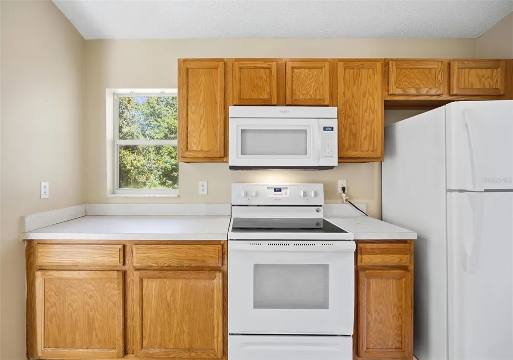 106 LA MANCHA DRIVE Palm Coast, FL 32137