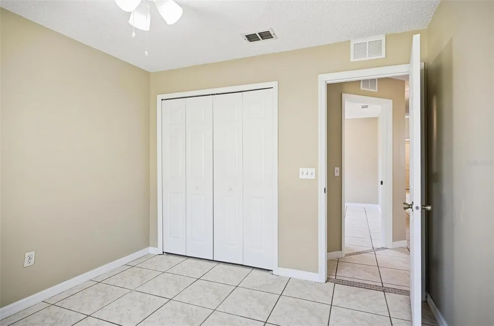 106 LA MANCHA DRIVE Palm Coast, FL 32137