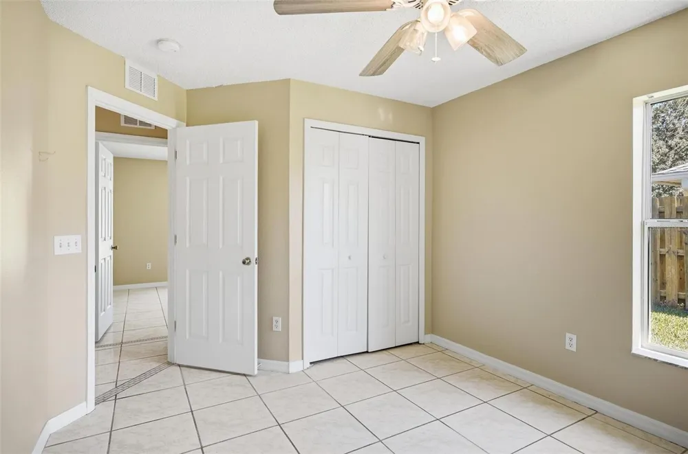 106 LA MANCHA DRIVE Palm Coast, FL 32137