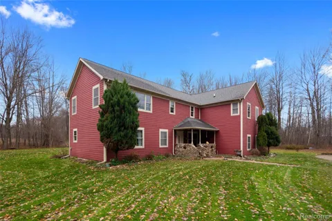 2222 Loree Road