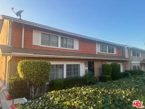 3500 W Manchester Boulevard #433