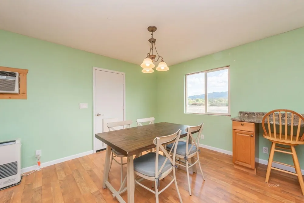 1095 Hyampom Rd Hayfork, CA 96041