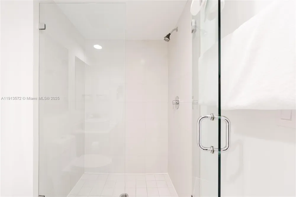 2602 E Hallandale Beach Blvd #R1206 Hallandale Beach, FL 33009
