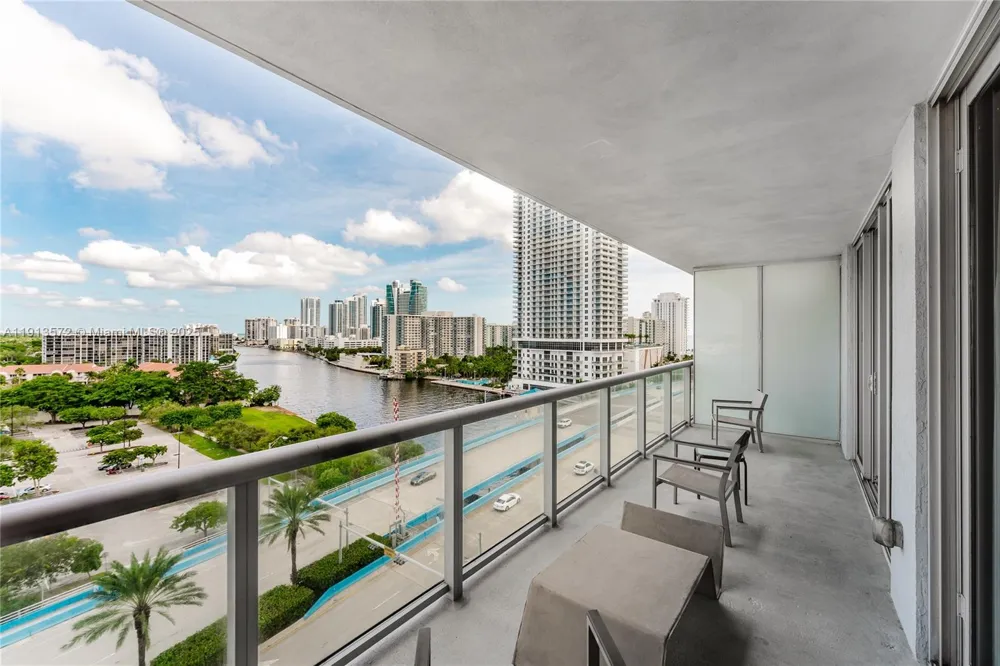 2602 E Hallandale Beach Blvd #R1206 Hallandale Beach, FL 33009