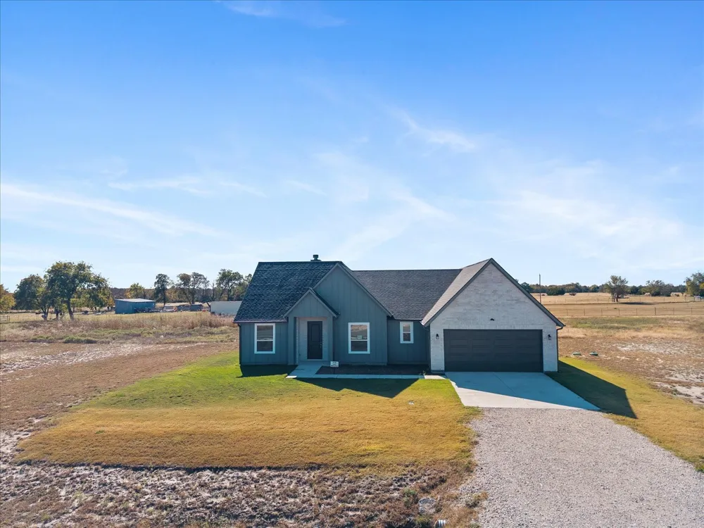 3232 Willow Road Celeste, TX 75423