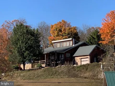 1461 BIG CREEK ROAD