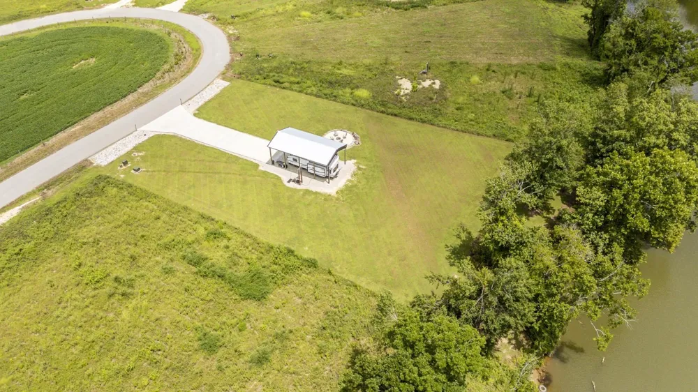 6425 CRAVENS RD Savannah, TN 38372
