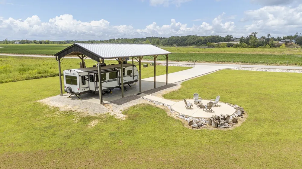 6425 CRAVENS RD Savannah, TN 38372