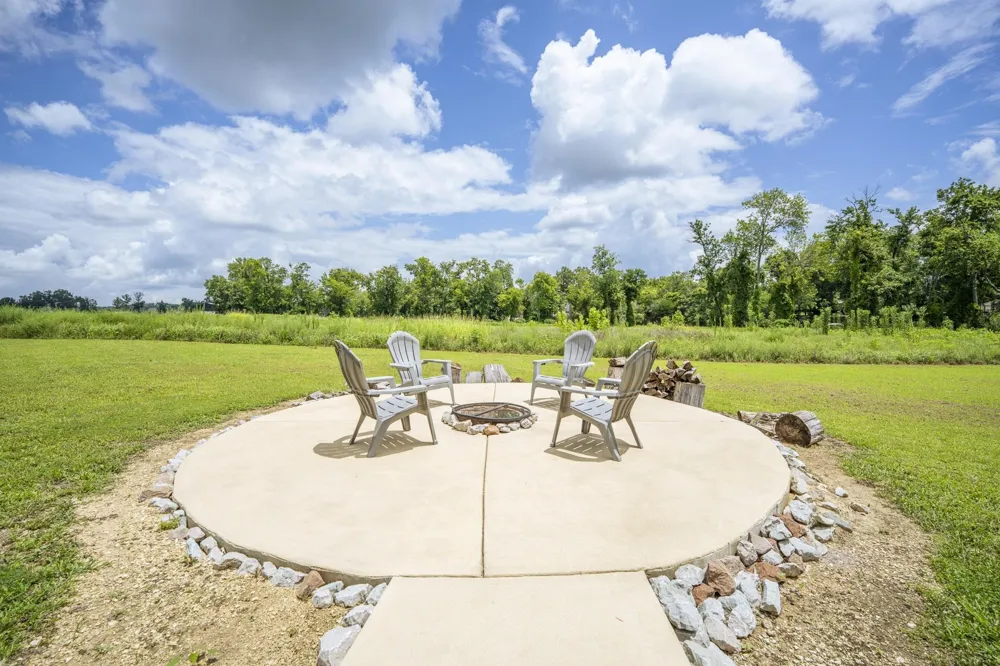 6425 CRAVENS RD Savannah, TN 38372