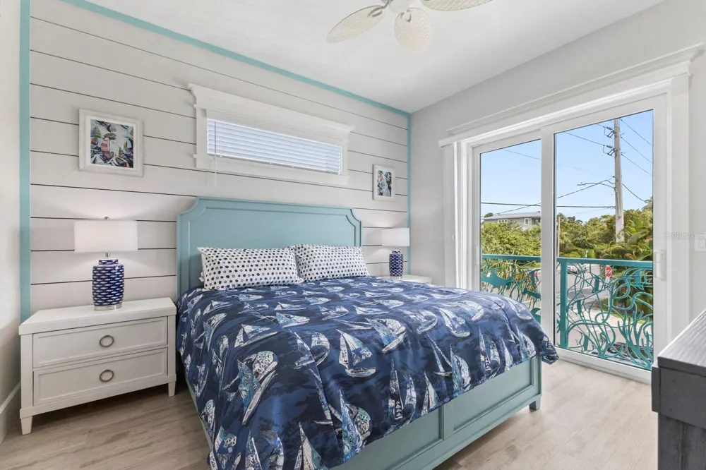 118 MANGROVE AVENUE Anna Maria, FL 34216