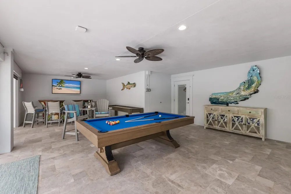 118 MANGROVE AVENUE Anna Maria, FL 34216