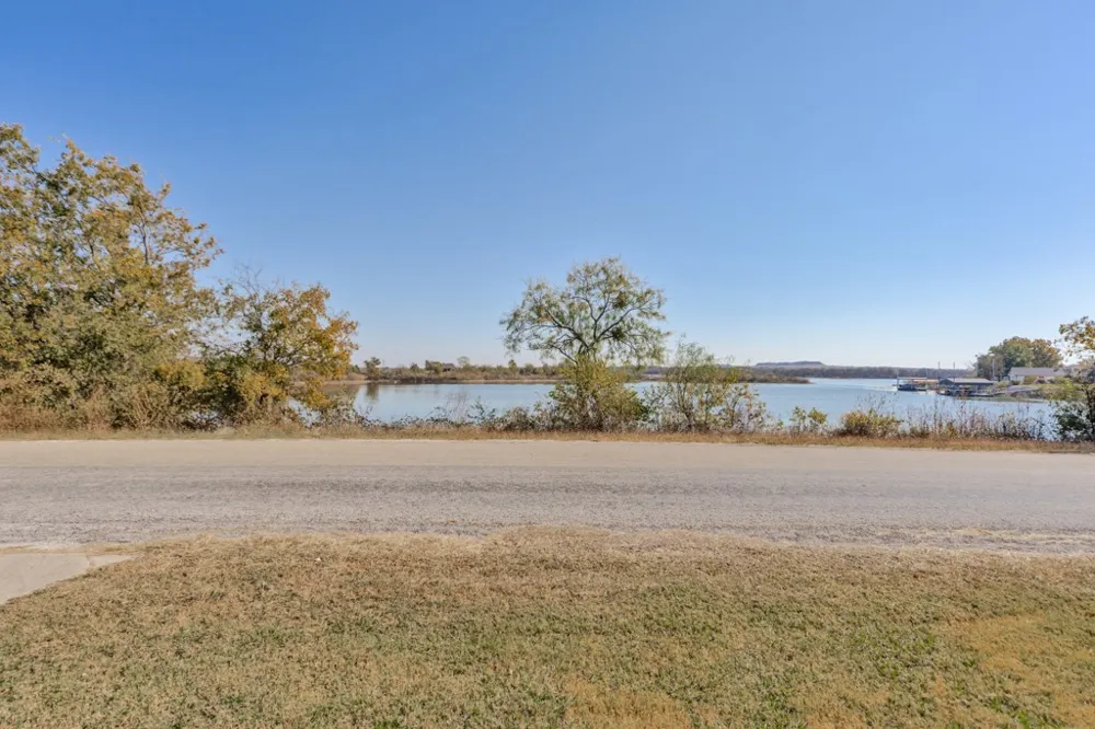 503 Port O Call Drive Runaway Bay, TX 76426