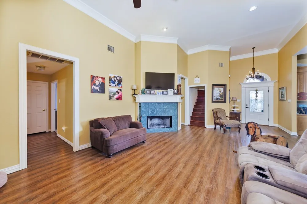503 Port O Call Drive Runaway Bay, TX 76426