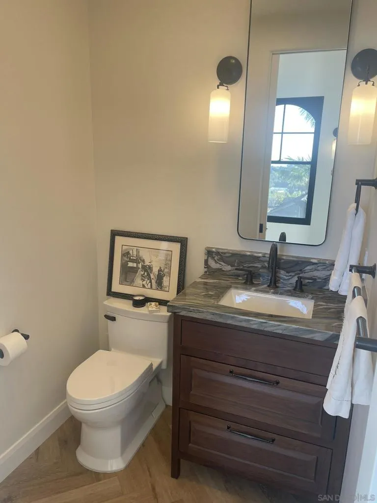 606 Camino De Orchidia Encinitas, CA 92024