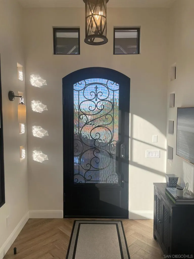 606 Camino De Orchidia Encinitas, CA 92024