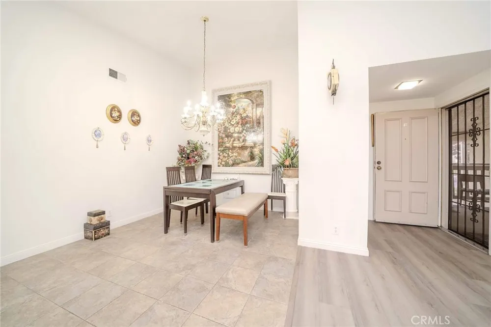 13526 La Jolla La Mirada, CA 90638