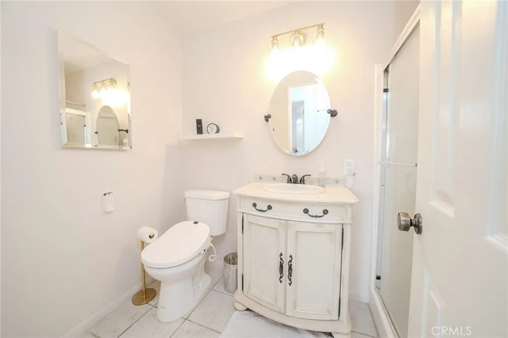 13526 La Jolla La Mirada, CA 90638