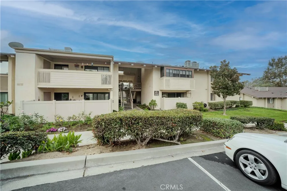 13526 La Jolla La Mirada, CA 90638