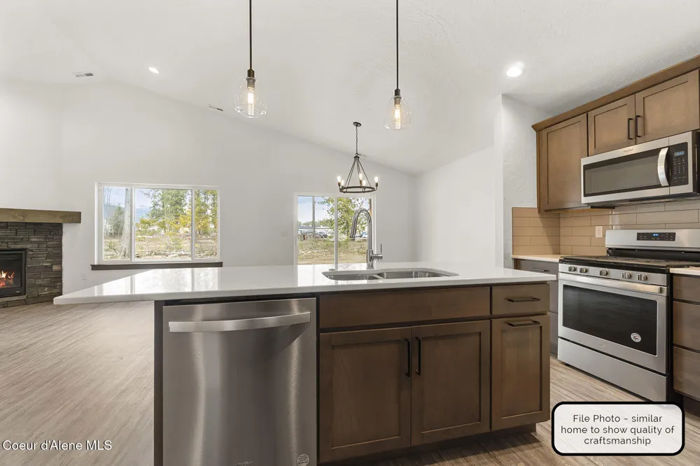 9007 W Swather Avenue Rathdrum, ID 83858