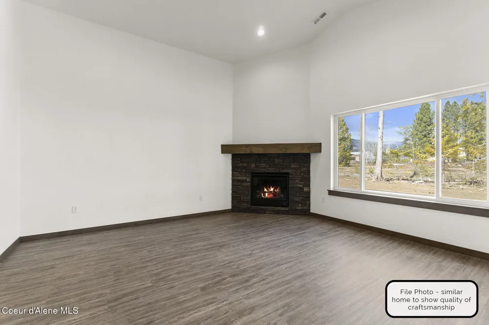 9007 W Swather Avenue Rathdrum, ID 83858