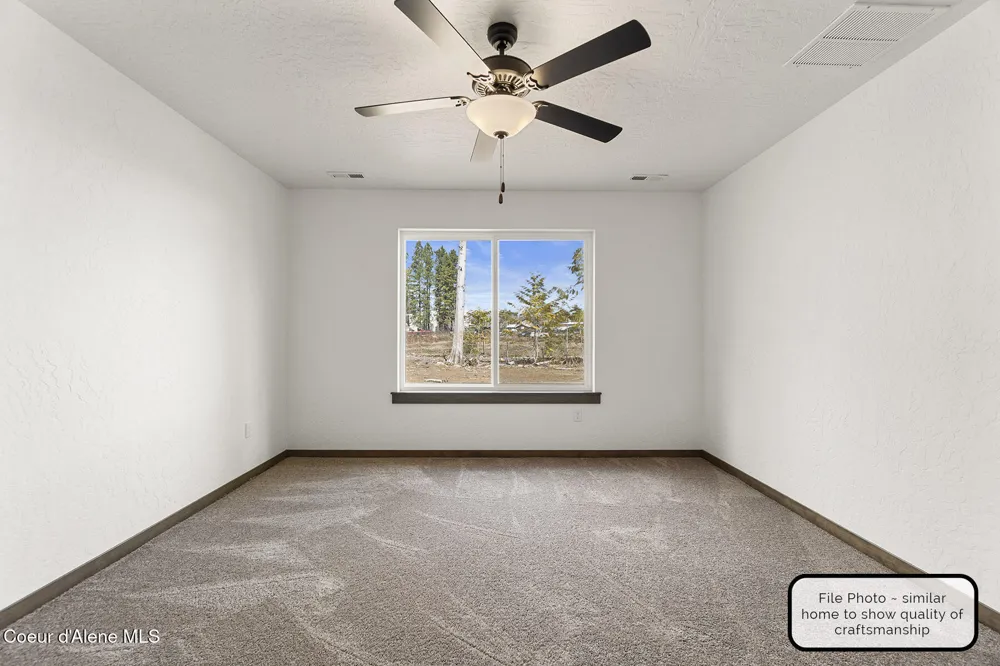 9007 W Swather Avenue Rathdrum, ID 83858