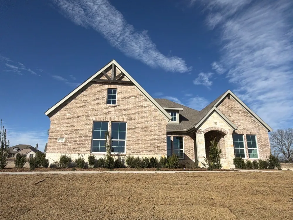 906 Perrin Lane Van Alstyne, TX 75495