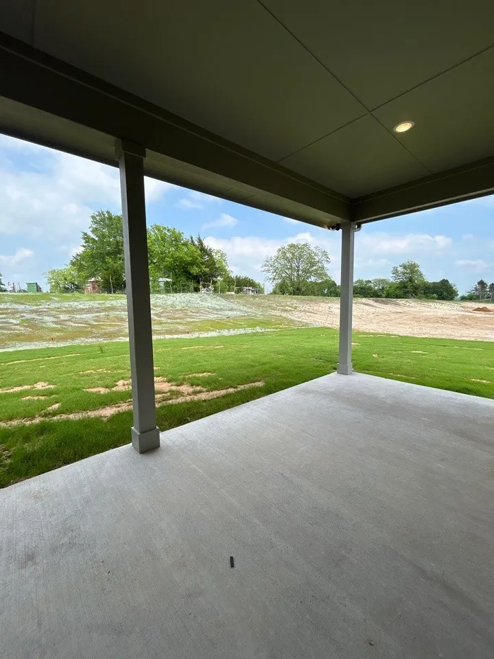 906 Perrin Lane Van Alstyne, TX 75495