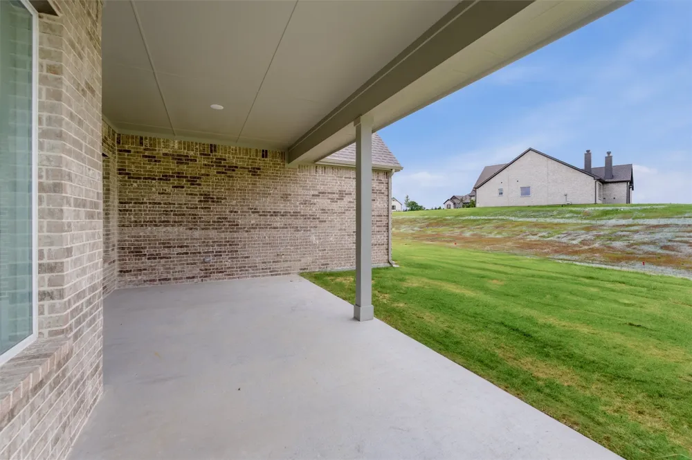 906 Perrin Lane Van Alstyne, TX 75495