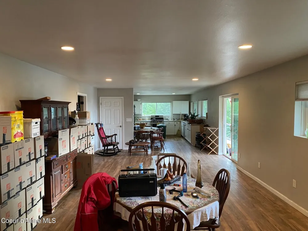 696 Raven Ridge Sandpoint, ID 83864